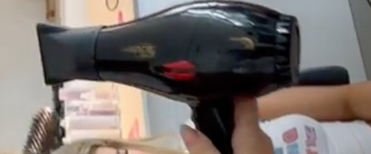 How To Choose The Right Hair Dryer